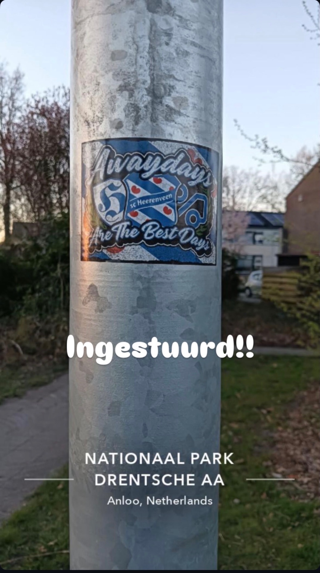 Geplakte sch.sticker.shop sticker